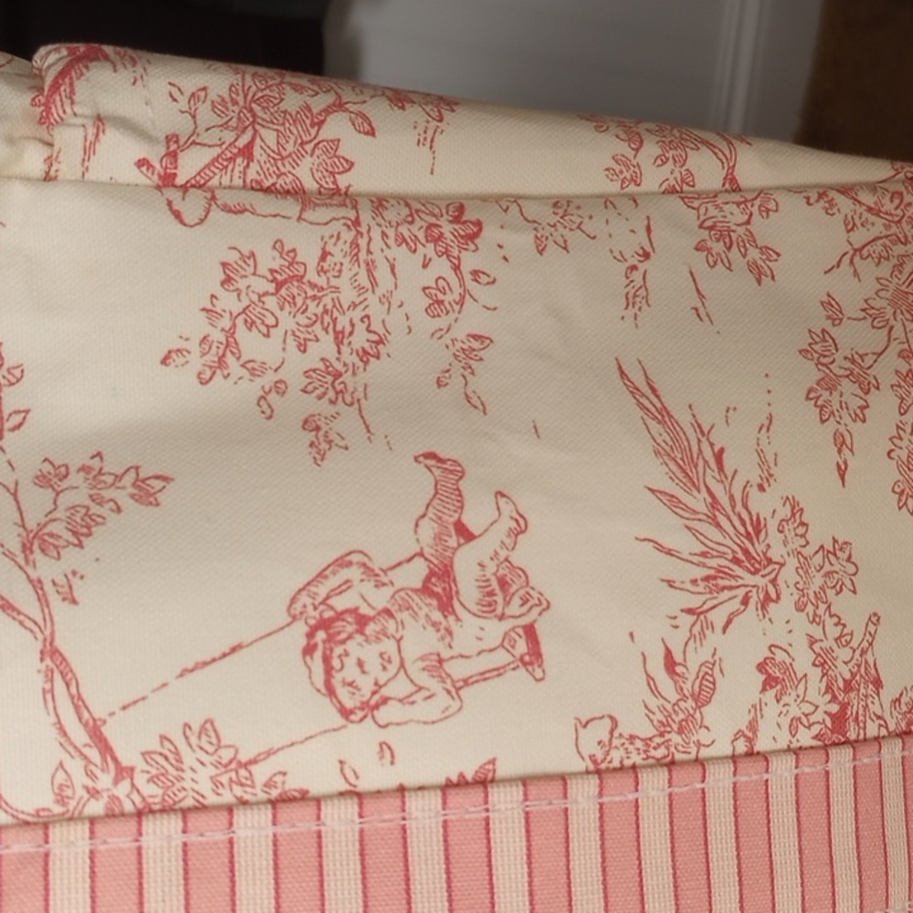 Vintage Style Toile Pink and White Large Zipper Bag - Picture 11 of 12
